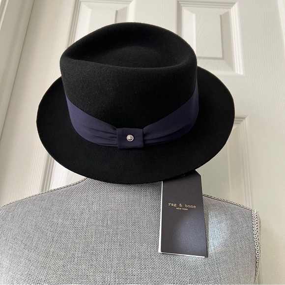 Rag & Bone Trilby Drape Band
Wool Hat - Picture 7 of 10